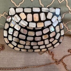 New RAMLA Mother-of-Pearl Mosaic Clutch Crossbody white and cream 9.5“ length